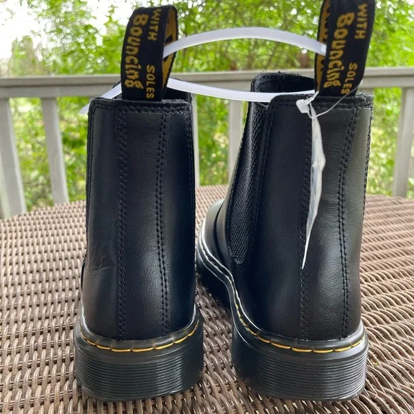 Black Leather Chelsea Boots - Picture 3 of 10